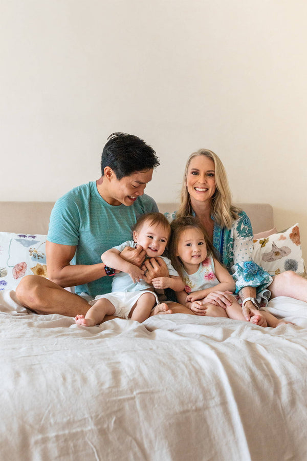 Becoming Parents with Clara and Alex – Sunday Bedding